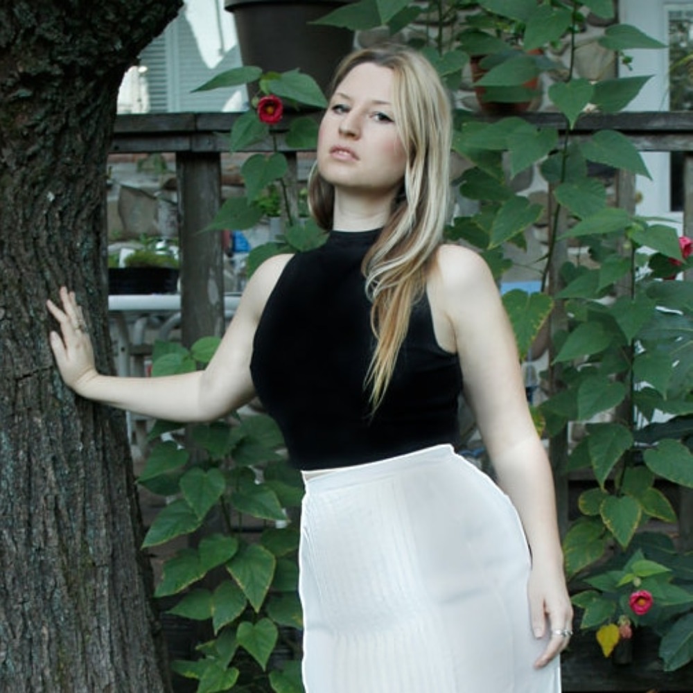Meet your Posher, Natalie